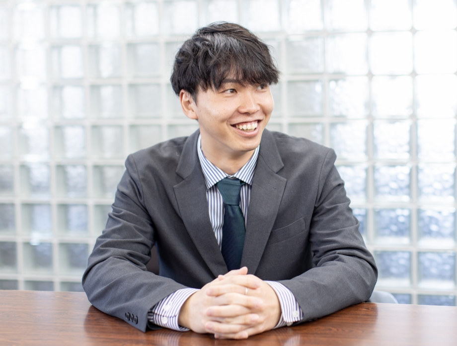 インタビューイメージ